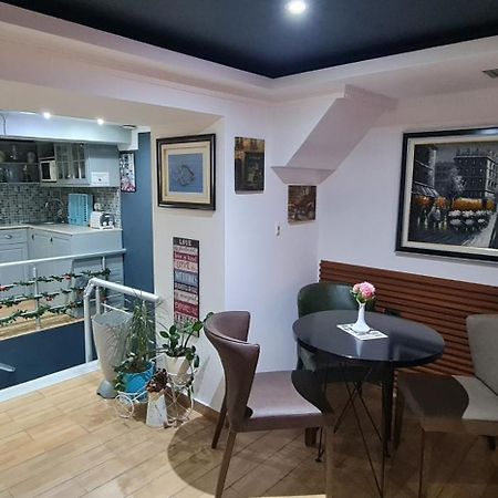 Funky Guest House & Adventures Përmet المظهر الخارجي الصورة